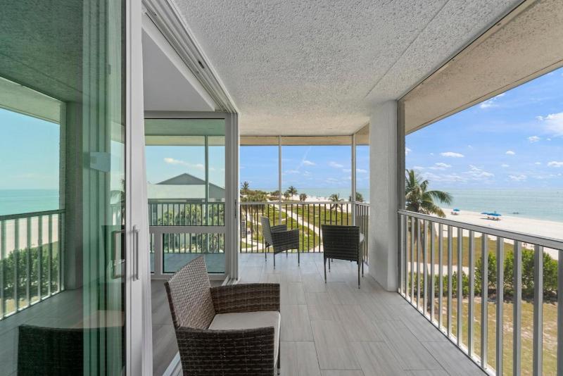 Island Beach Club #P3E - image 9