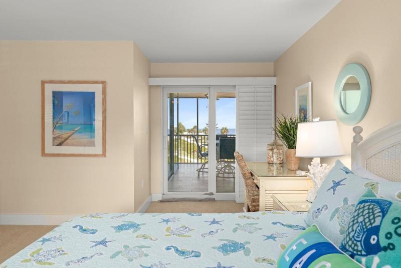 Island Beach Club #330E - image 15