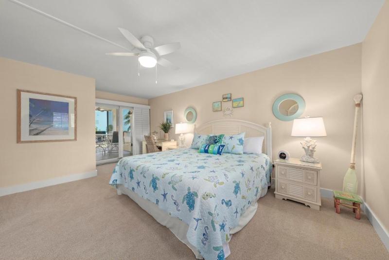 Island Beach Club #330E - image 17