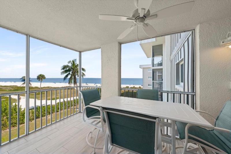 Island Beach Club #330E - image 40