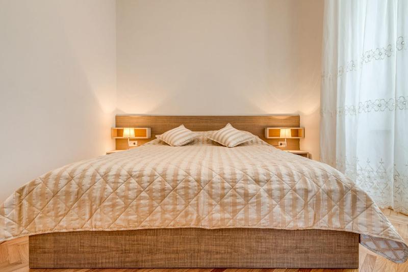 Apartment Oscar - image 9