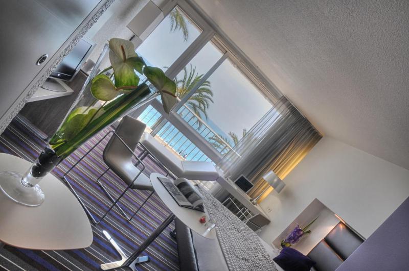 Privilege Double Room Sea Front image 2