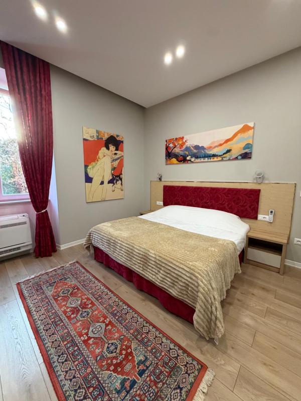RedVelvet Blloku Room - image 1