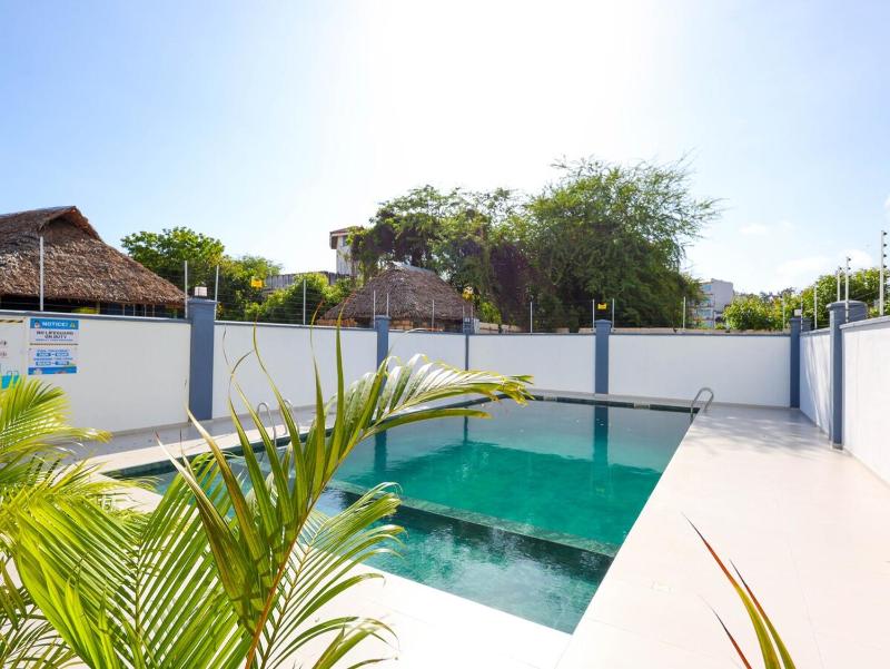 Modern 2BR with Pool - Nyali City Mall - image 10