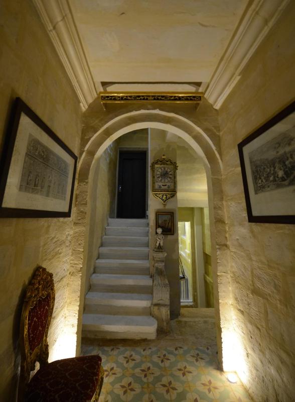 Paulos Valletta - image 15