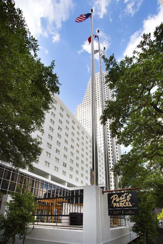 The Whitehall Houston - image 11