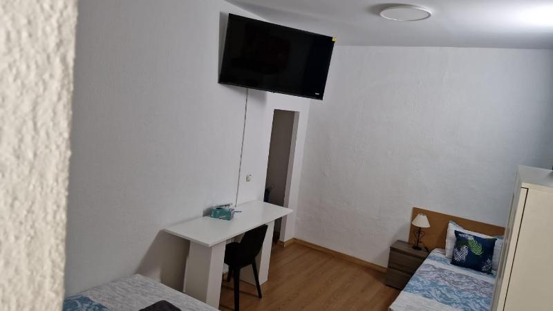 Estudio Grande Madrid Centro - image 13
