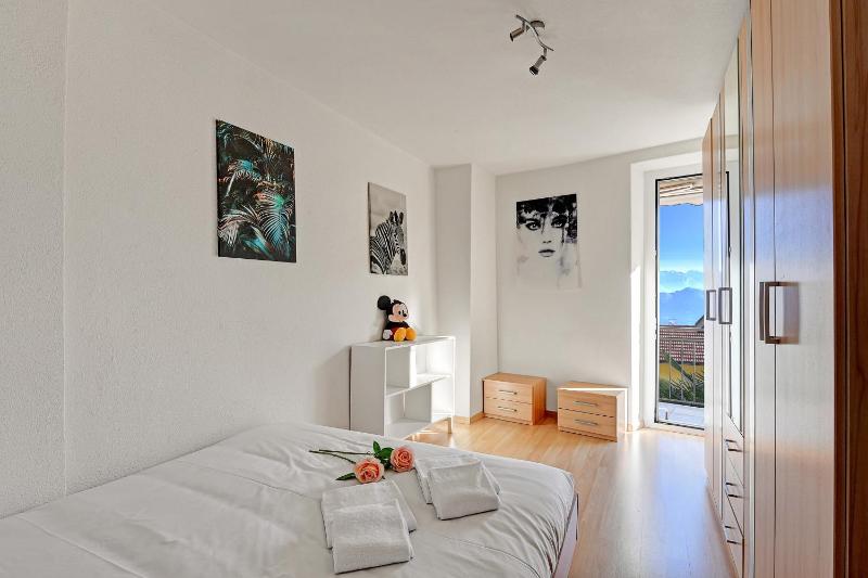 Lugano Bay View - image 25