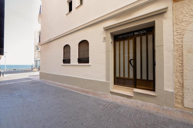Estudios RH Sol - image 10