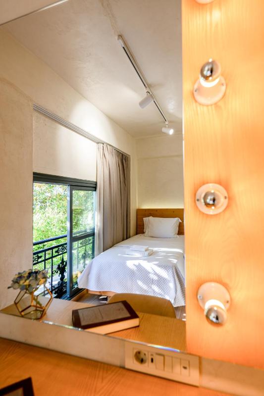 Panellinion Luxury Rooms - image 47