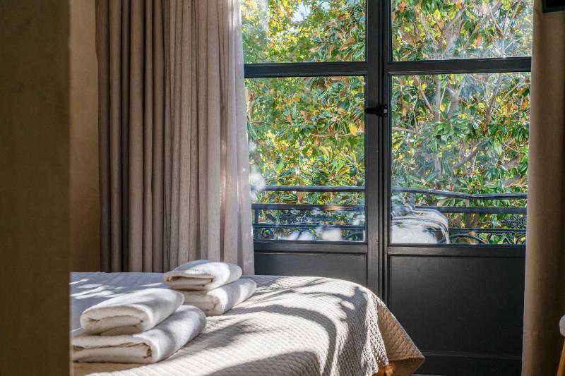 Panellinion Luxury Rooms - image 34