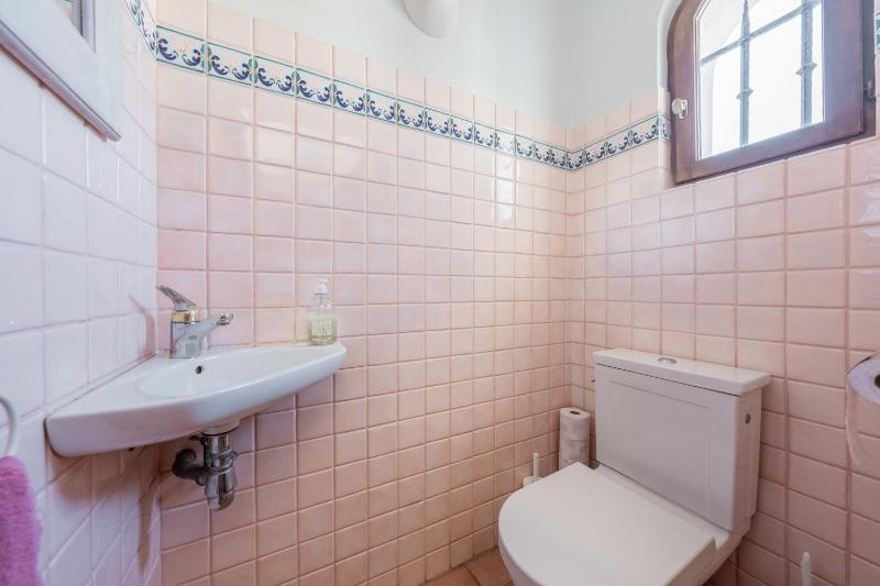 Villa provençale avec piscine et vue mer ! - image 26