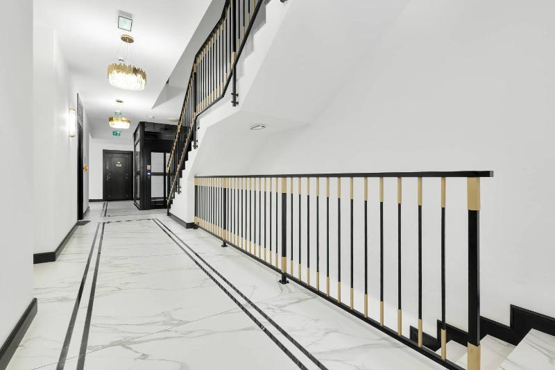 Calm & Functional Apartments in Lublin with SmartTV and Place for Remote Work by Noclegi Renters - image 14