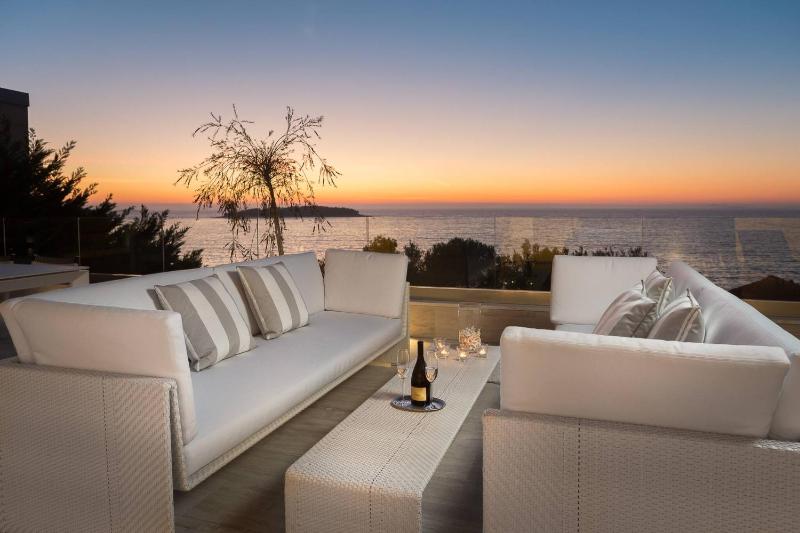 Luxury Villa Primosten Glamour near beach with pool and sauna - image 20