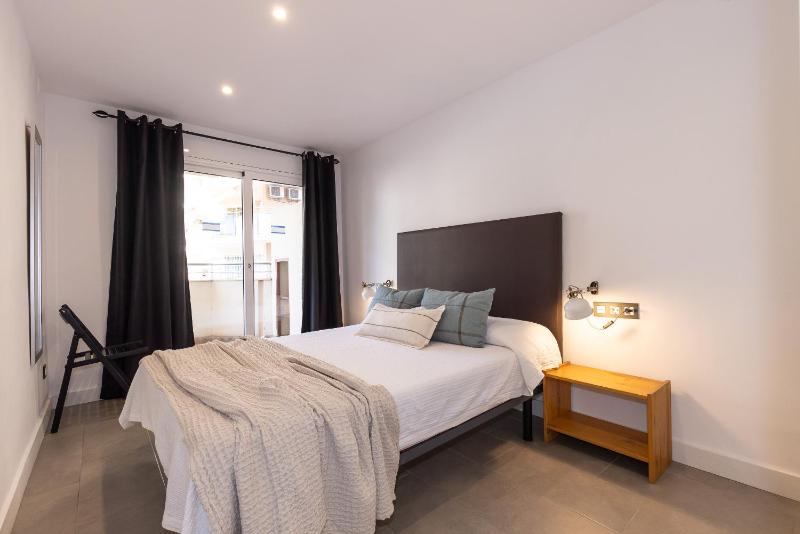 UHC Murillo Apartments - image 24