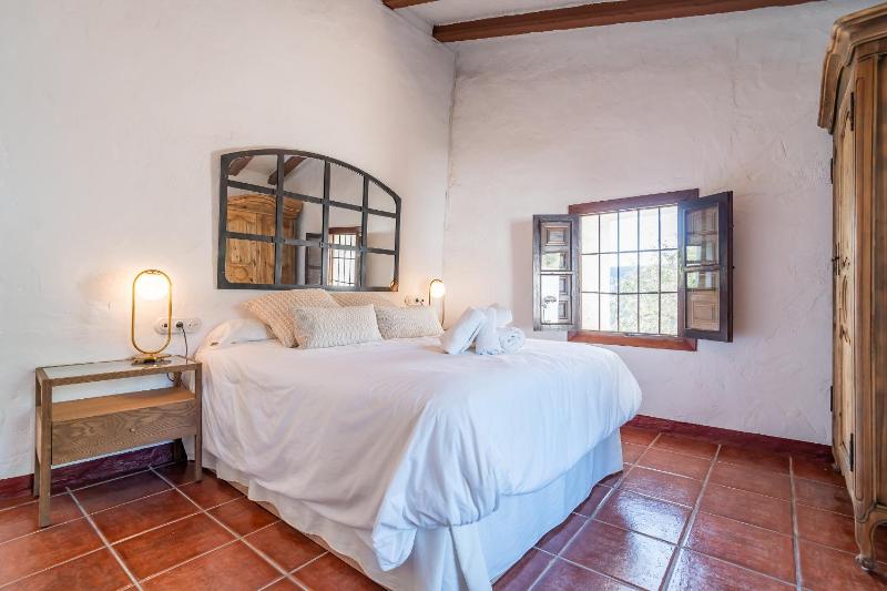 Cubo's Casa Los Pinos High Privacy Pool - image 36