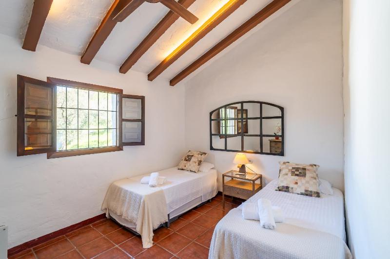 Cubo's Casa Los Pinos High Privacy Pool - image 30