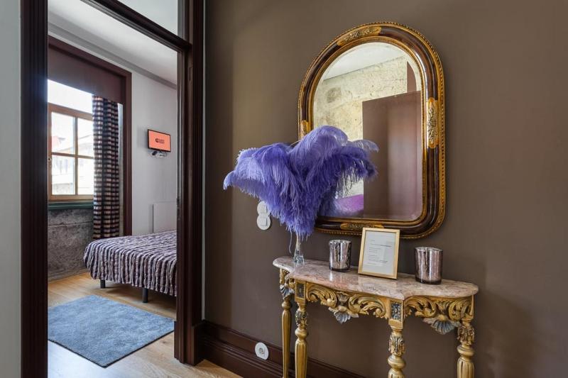 Belle Epoque Apartments- 3.1 - image 9