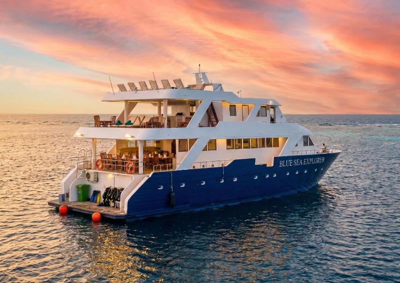 Blue Sea Explorer - image 1