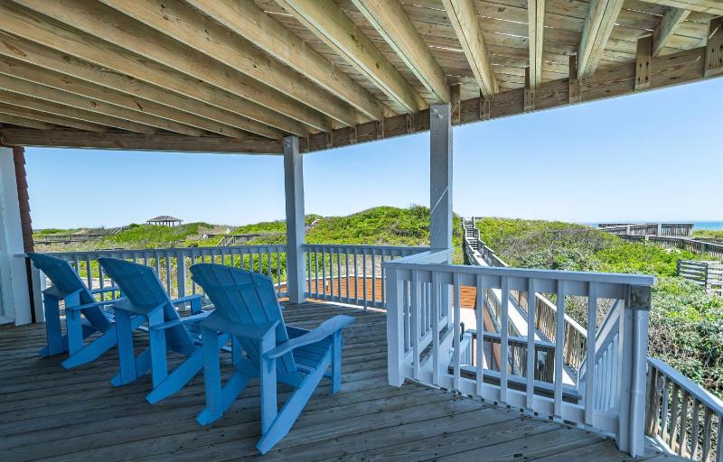 Sunday Drive - Nags Head MP 15 Oceanfront Private Walkway to Beach Pool Hot Tub - image 7