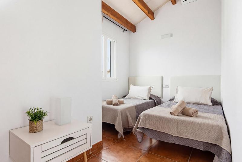 Villa Jeybo by Escape Home - image 18