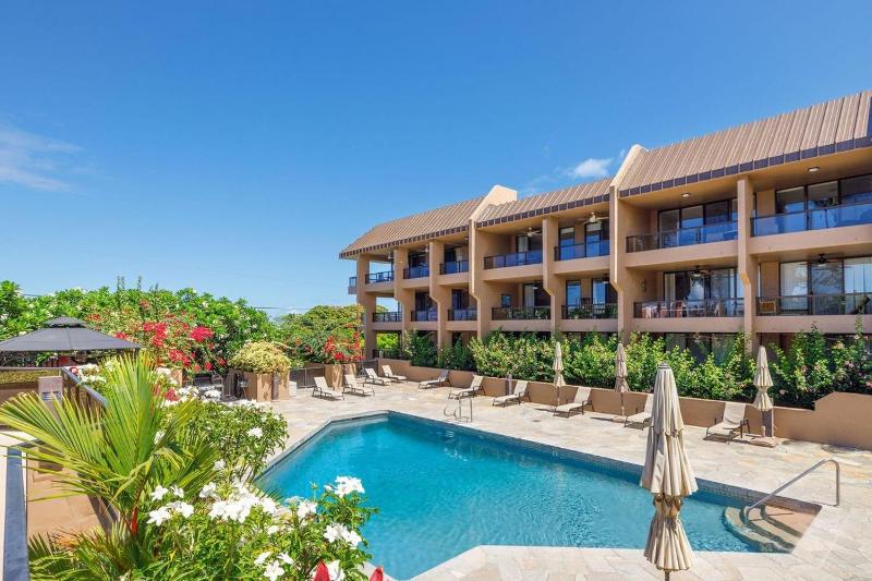 Kona Pacific E629: Beautifully Remodeled condo! - image 20