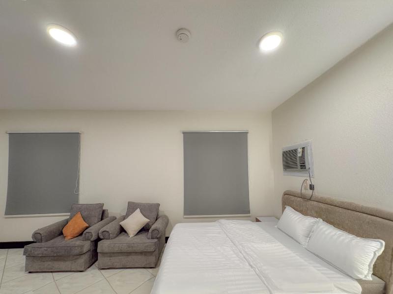 Al Quraishi Residence al Zahoor Dammam - image 35