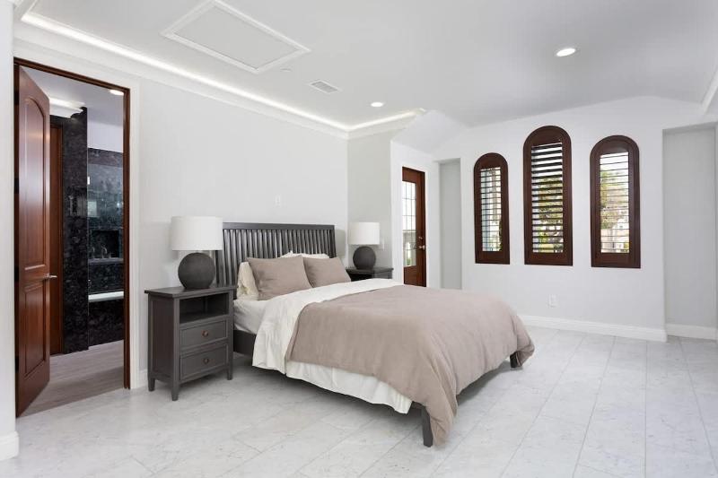 367 Via Lido Soud home - image 15