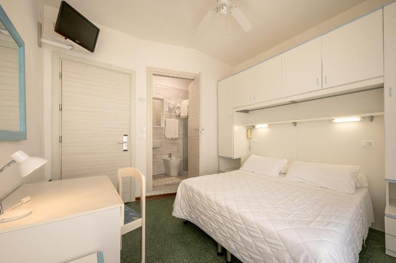 Hotel Sanremo - image 17