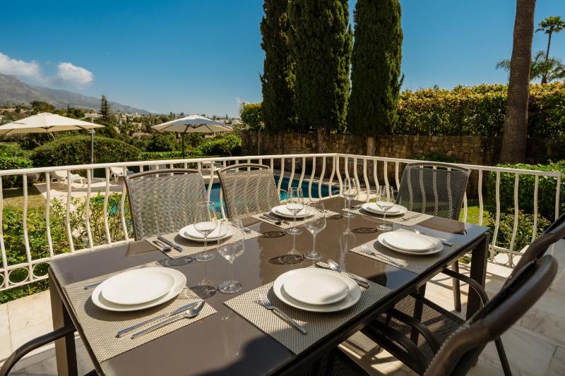 Villa Aviemore - Luxury Villa with Pool in Nueva Andalucia - image 37