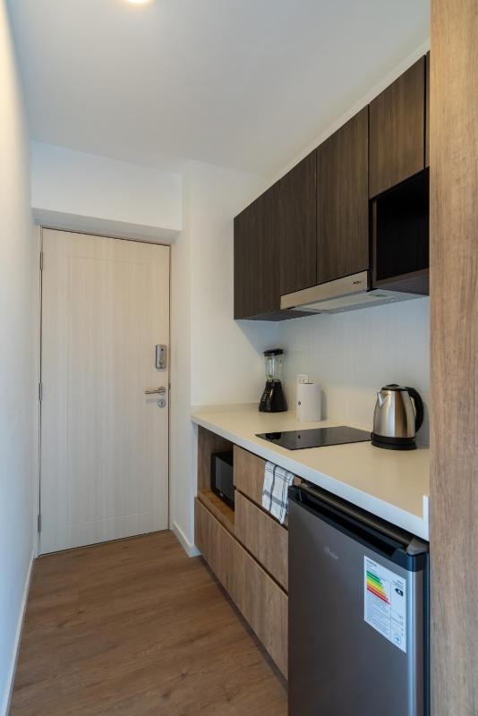 Stylish Diego Ferré 293 Apartments by Geko - image 3