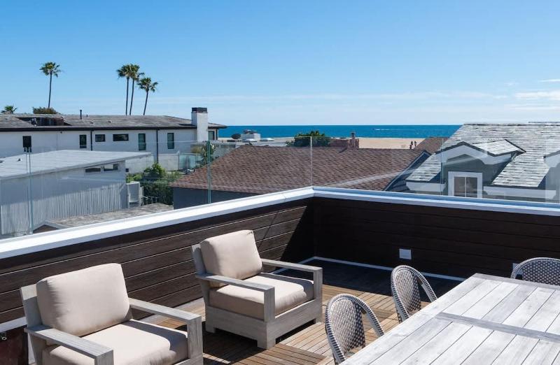1225 W Balboa Blvd A & B - Coastal Luxury- Remodeled Duplex withRooftop Deck - image 44
