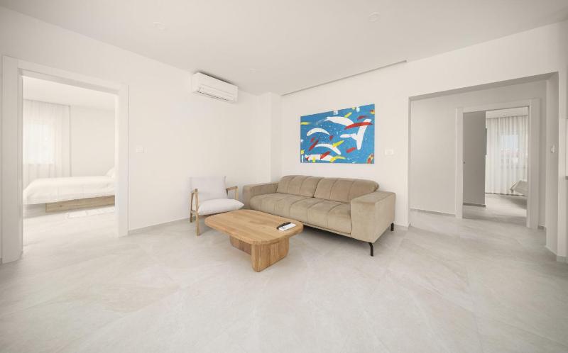 Apartments Bianca Vodice - image 13