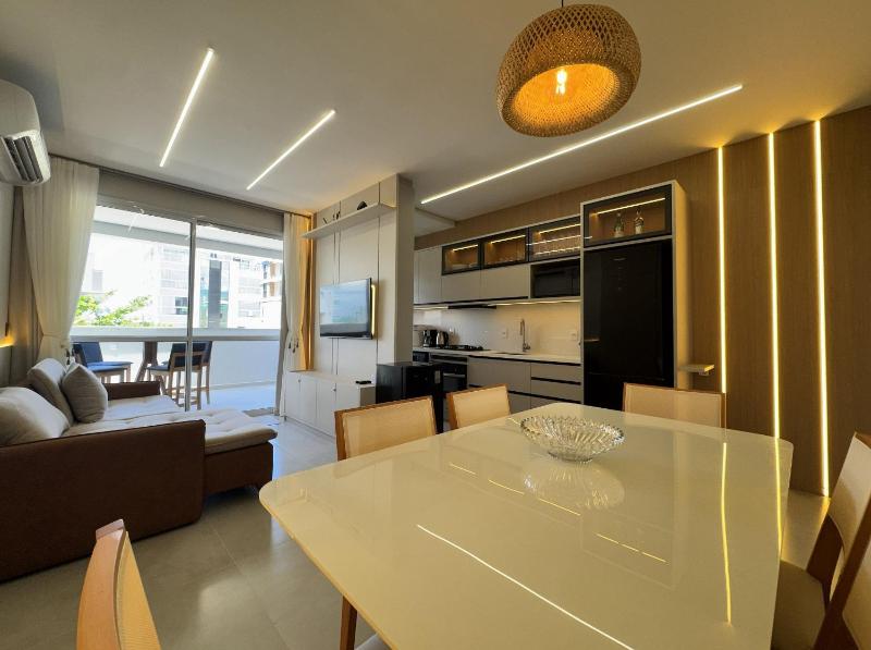 One Paraiso apartamento com terraço a apenas 2 minutos do mar na Praia de Palmas. - image 11