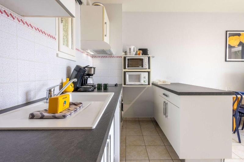Evasion Valras Appartement Cosy avec Piscine - image 10