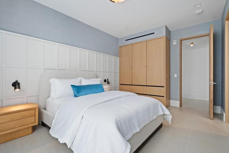 Elevated Coastal Living - Modern 3BR condo - image 3