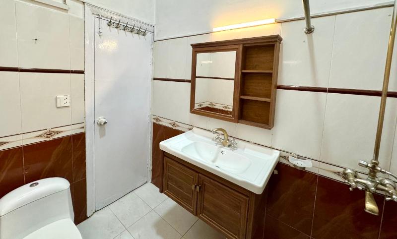 Grand Berkshire Hotel Peshawar - image 7