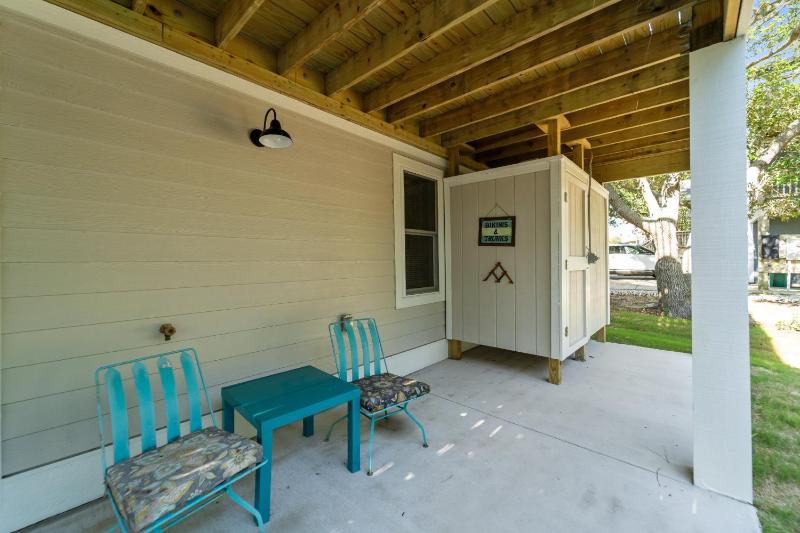 1541 - Birdie Beach Bungalow - image 14