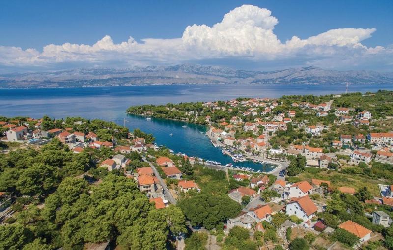 Family friendly house with a swimming pool Splitska Brac - 25269 - image 19