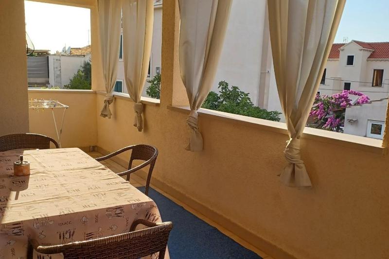 Apartments with parking space Supetar Brac - 24499 - image 11