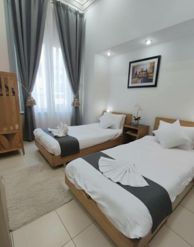 Golden Hotel Boutique - image 12