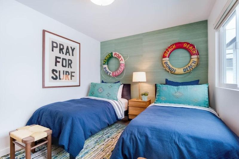 1225 Marine - Balboa Island Beauty – Updated Upper Unit Retreat - image 6
