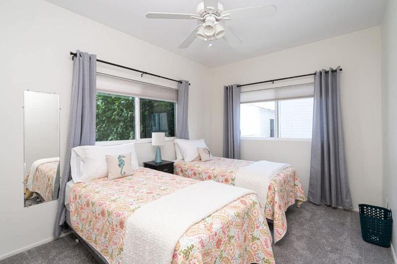 304 Ruby A & B - Charming Balboa Island Duplex - image 27