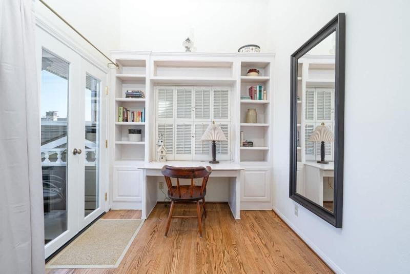 223 Agate - Enchanting Balboa Island 4bdr - image 35