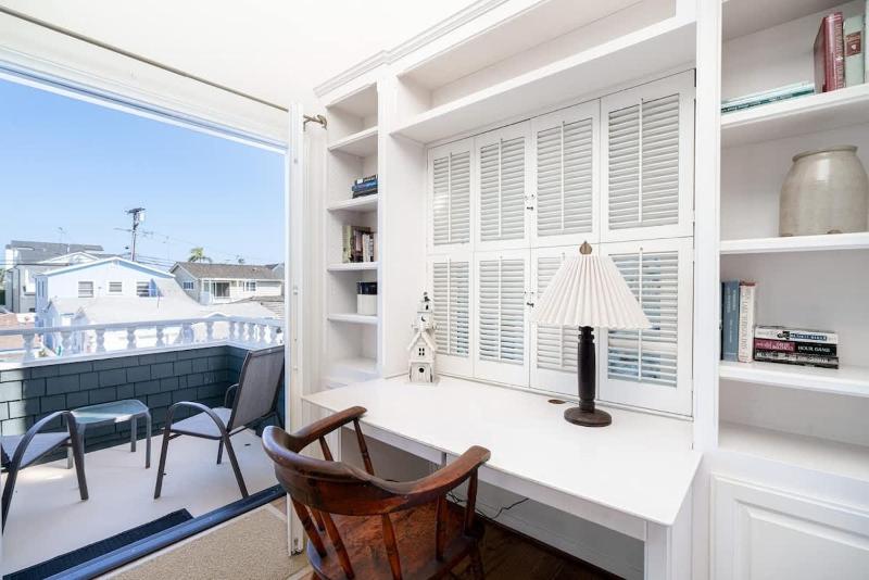 223 Agate - Enchanting Balboa Island 4bdr - image 38