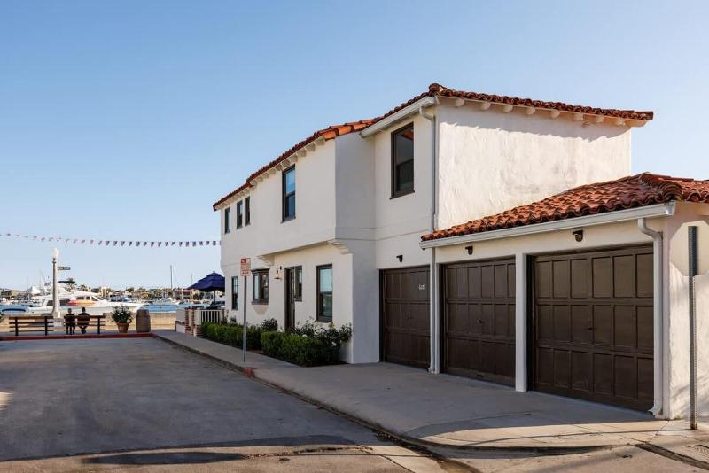 Ultimate Bayfront Experience- Rare Double Lot! 608 home - image 37