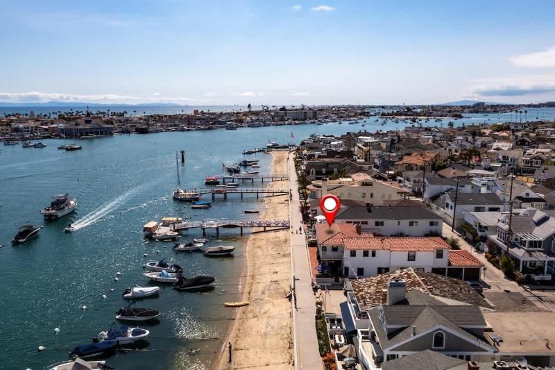 Ultimate Bayfront Experience- Rare Double Lot! 608 home - image 9