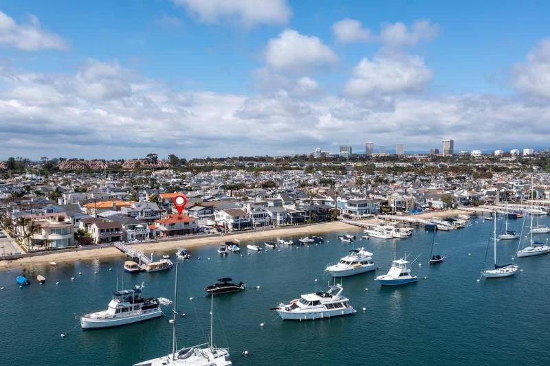 Ultimate Bayfront Experience- Rare Double Lot! 608 home - image 44