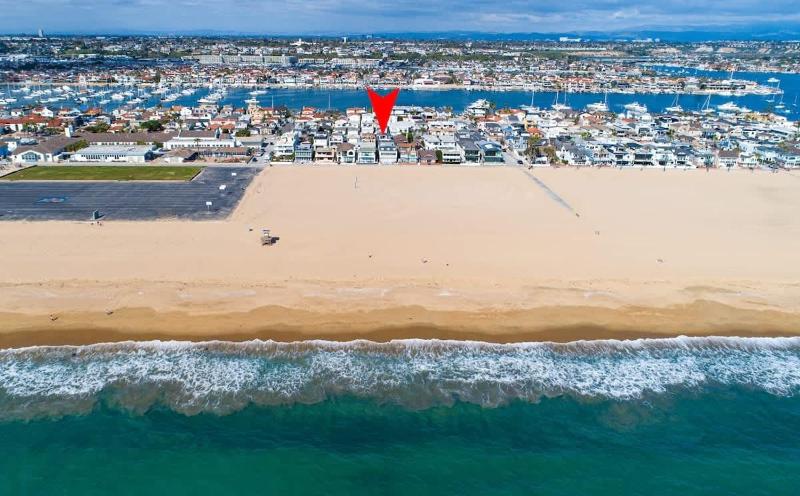 Coastal Luxury - 1 House to Sand townhouse - image 20