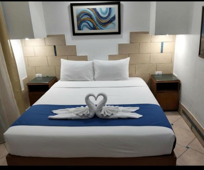 Golden Hotel Boutique - image 7